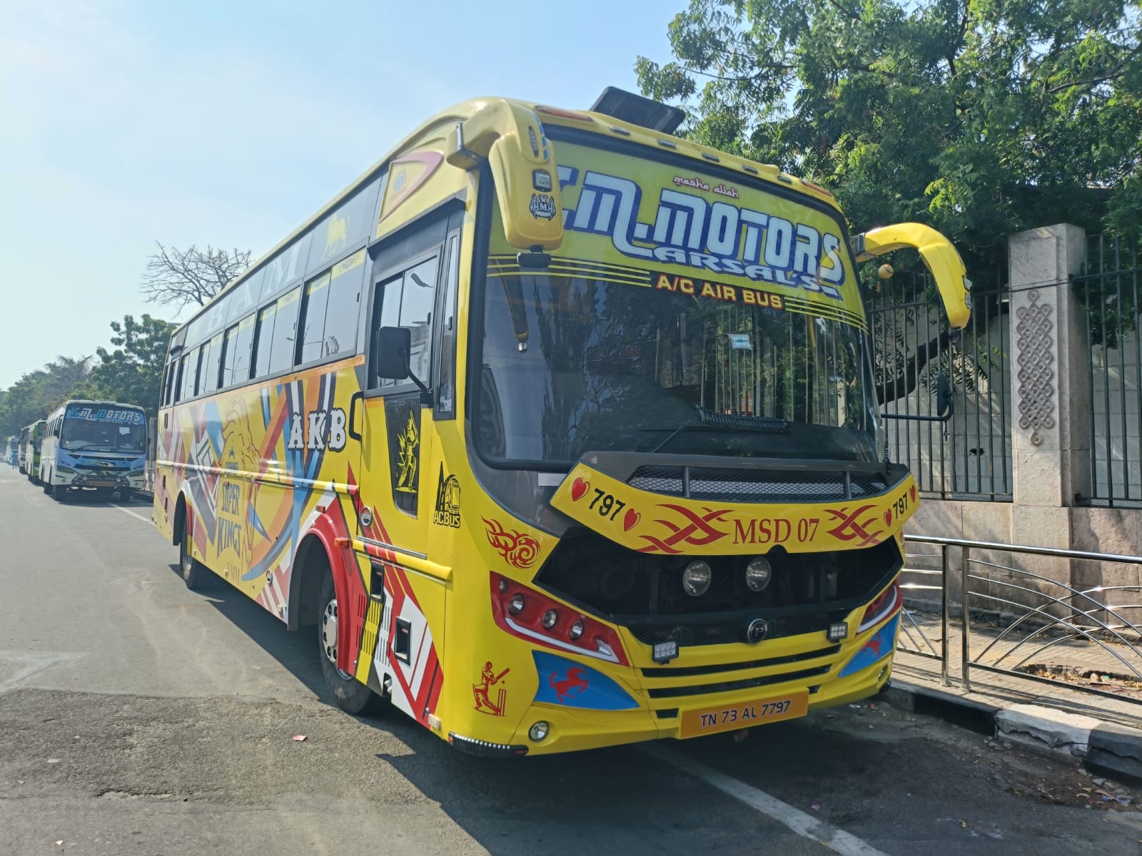 VM TRAVELS Gallery Image